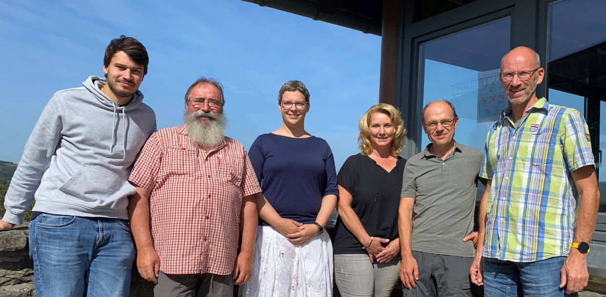 v.l.n.r. Jan Griskewitz (1. Vorsitzender) , Walter Walmes (Beisitzer), Christine Kösch (2. Vorsitzende), Christiane Jansen (Schriftführerin), Georg Toporowsky (Beisitzer), Wolfgang Merten, es fehlen der Kassierer und die 3. Beisitzerin